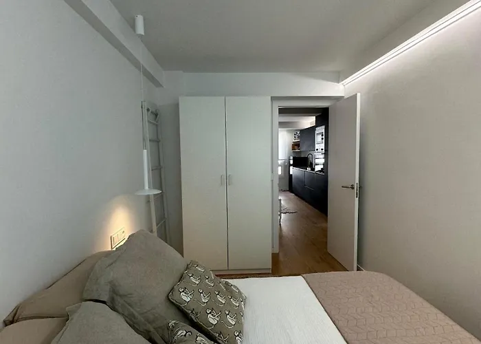 Centro Con Vistas * 比戈